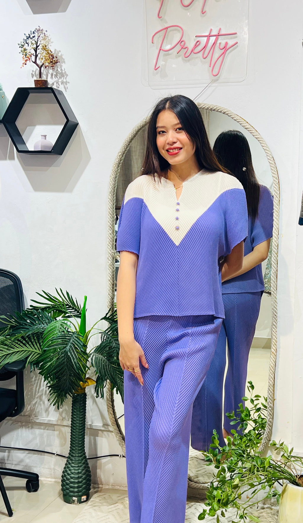 Two-Tone Textured Pleat Set