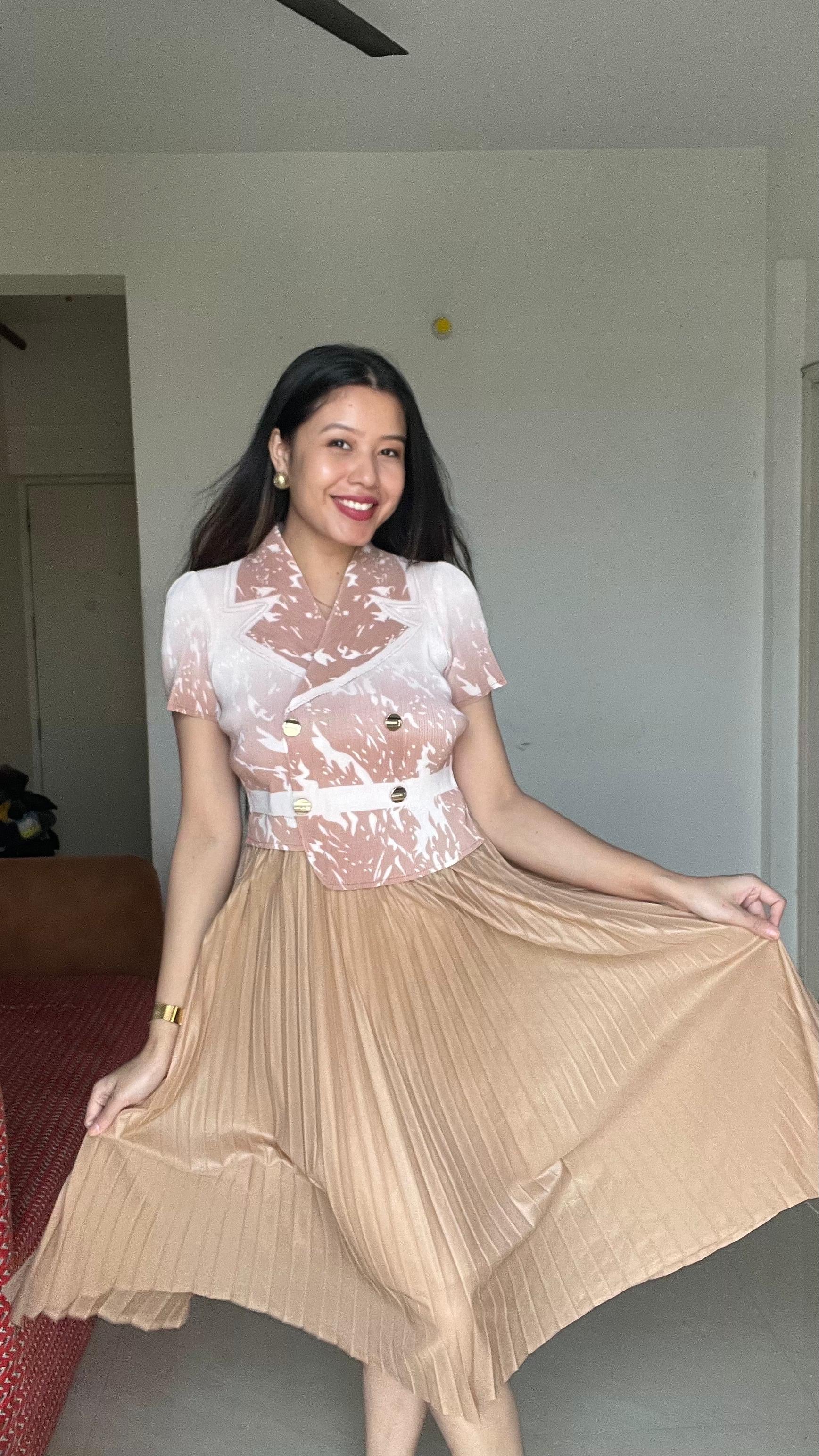 AMÉLIE Soft Blush Pleated dress