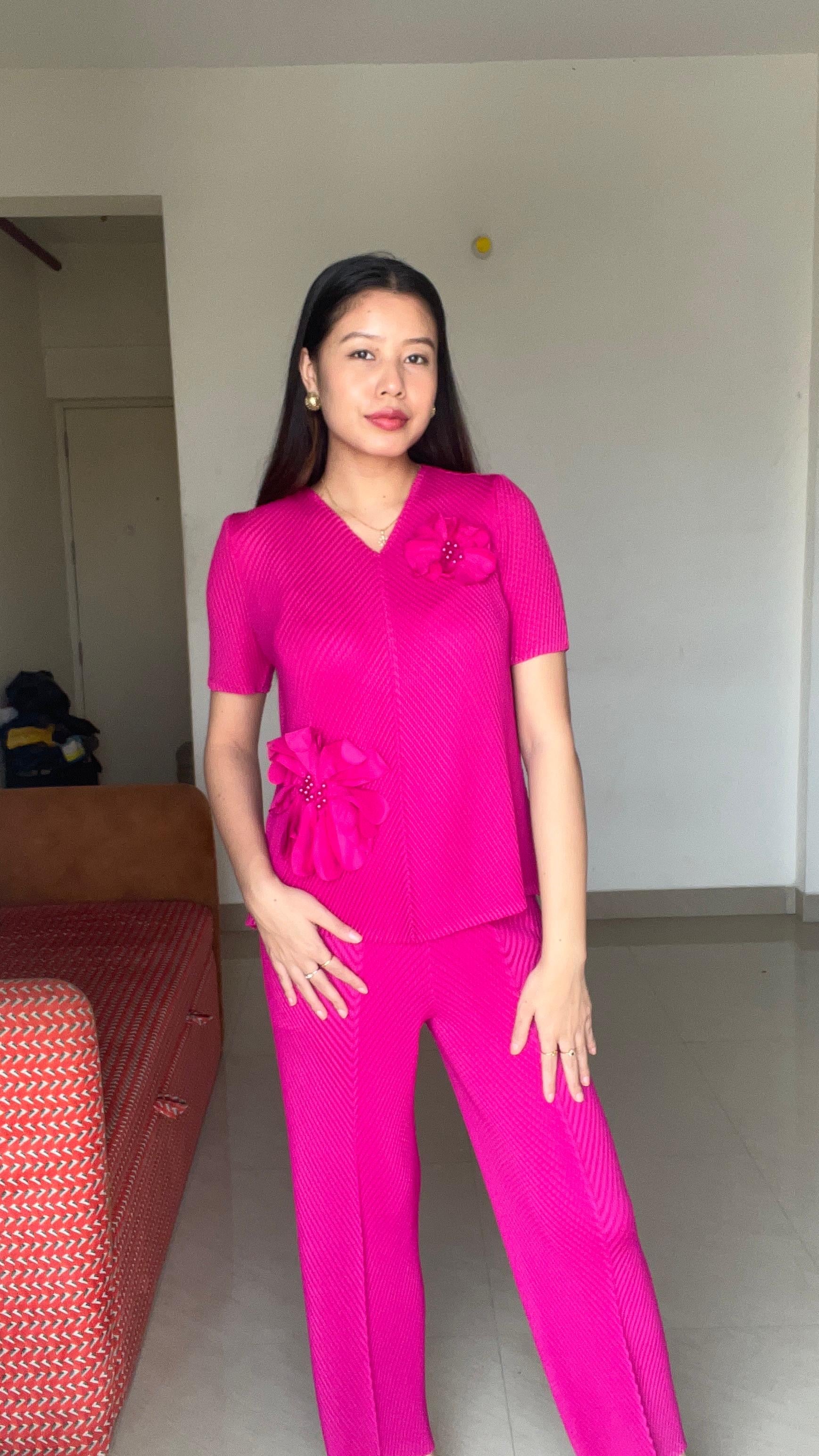 The Amara 3D Floral Pleated Set