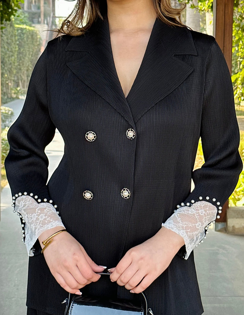 The Elara Lace-Trim Pleated Set- Black