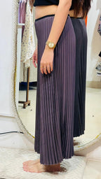 The Signature High-Rise Pleated Palazzo Trousers