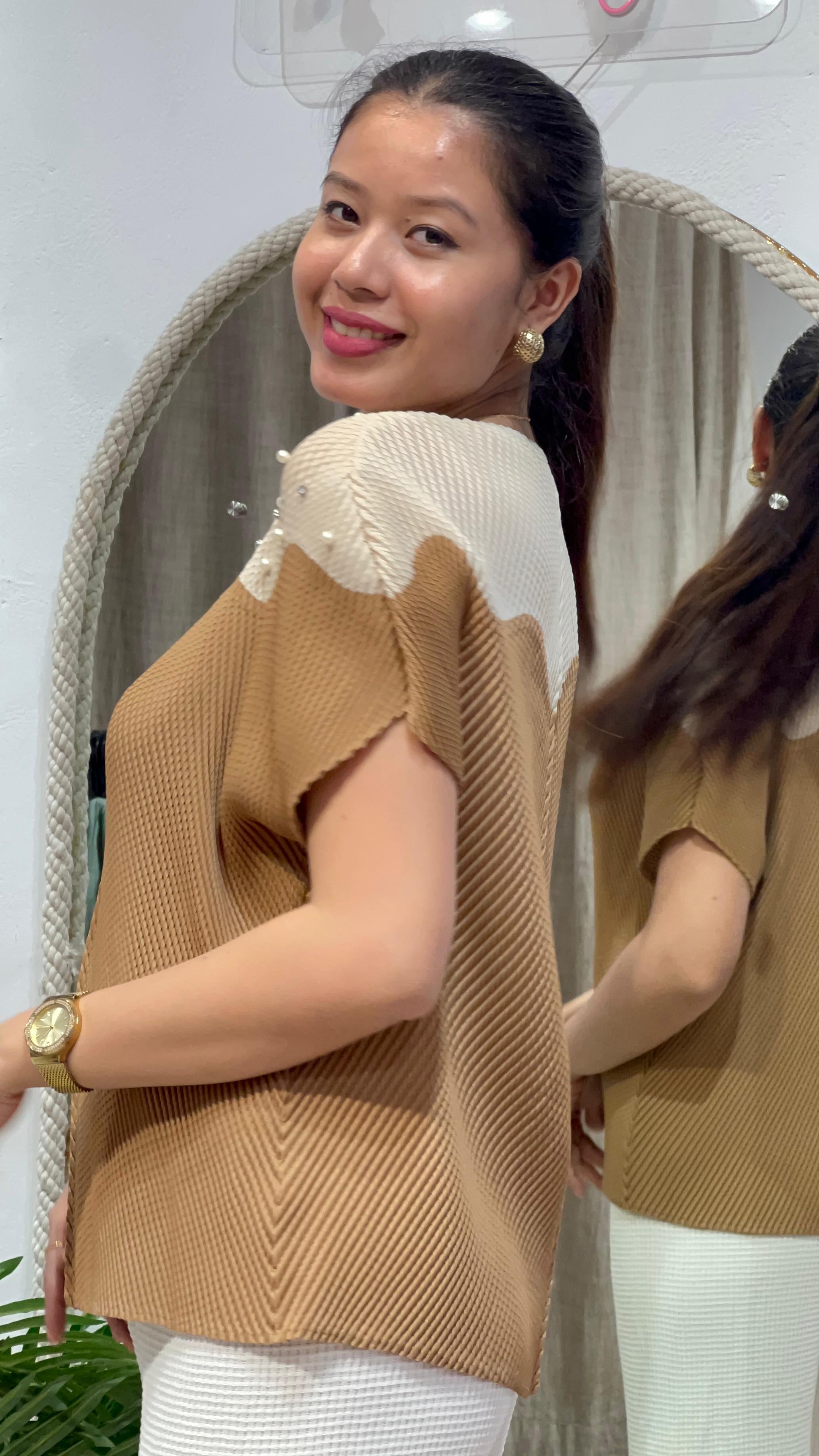 Aurora Pearl Pleat Blouse