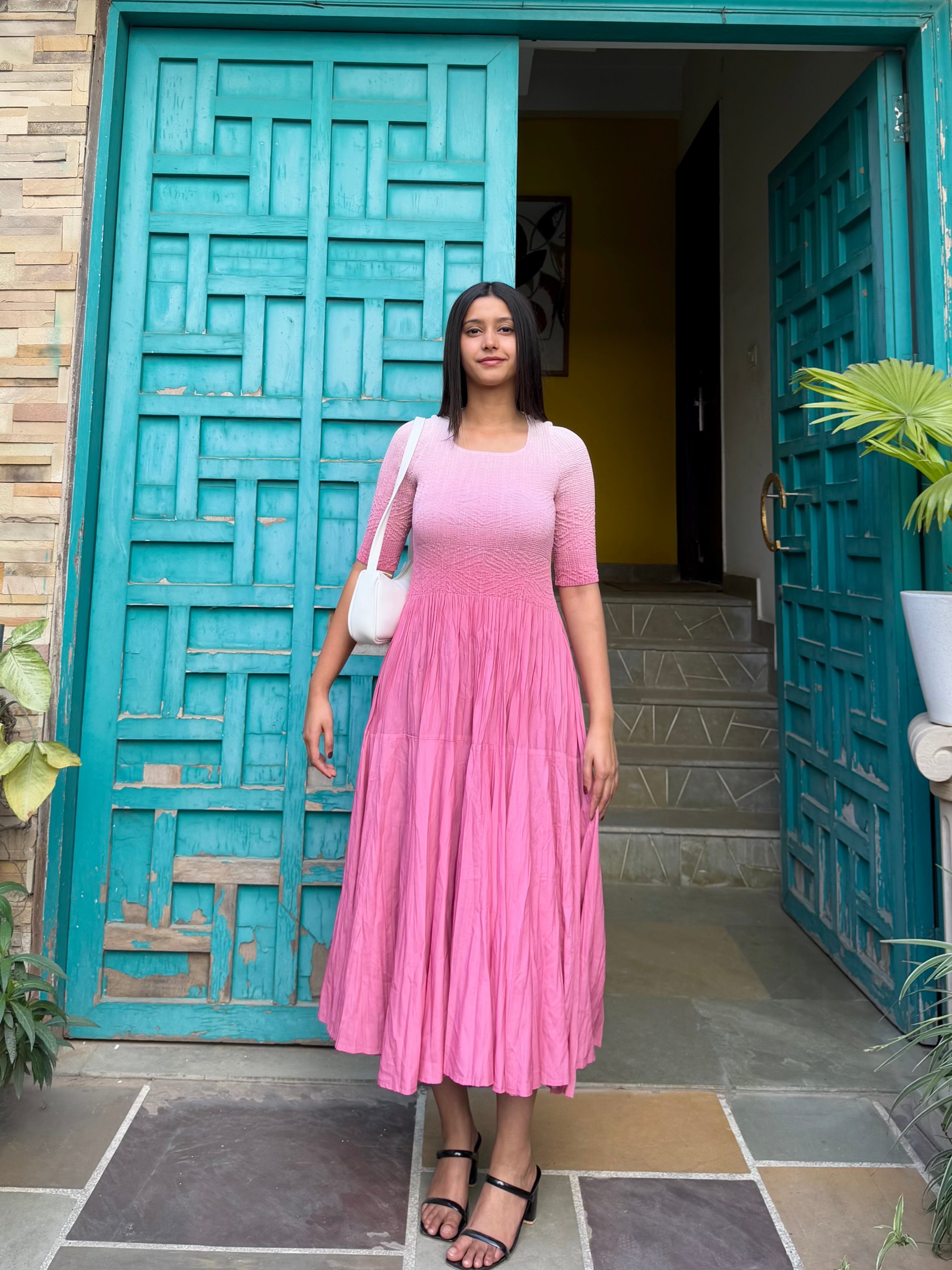 Julieta Flare Dress- Pink