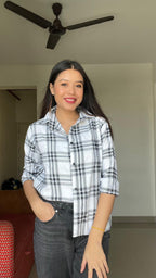 Monochrome Classic Plaid Button-Down Shirt – Relaxed Fit