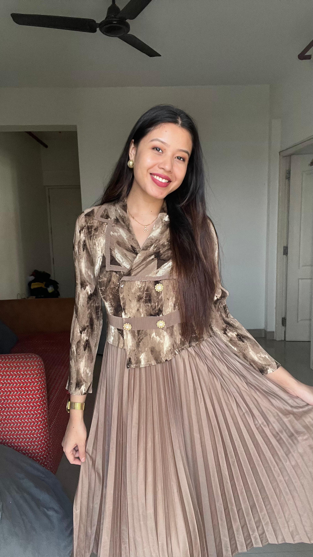 ÉCLAT Pleated Statement Dress