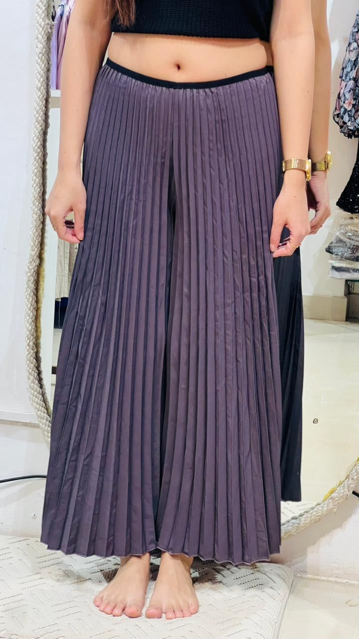 The Signature High-Rise Pleated Palazzo Trousers