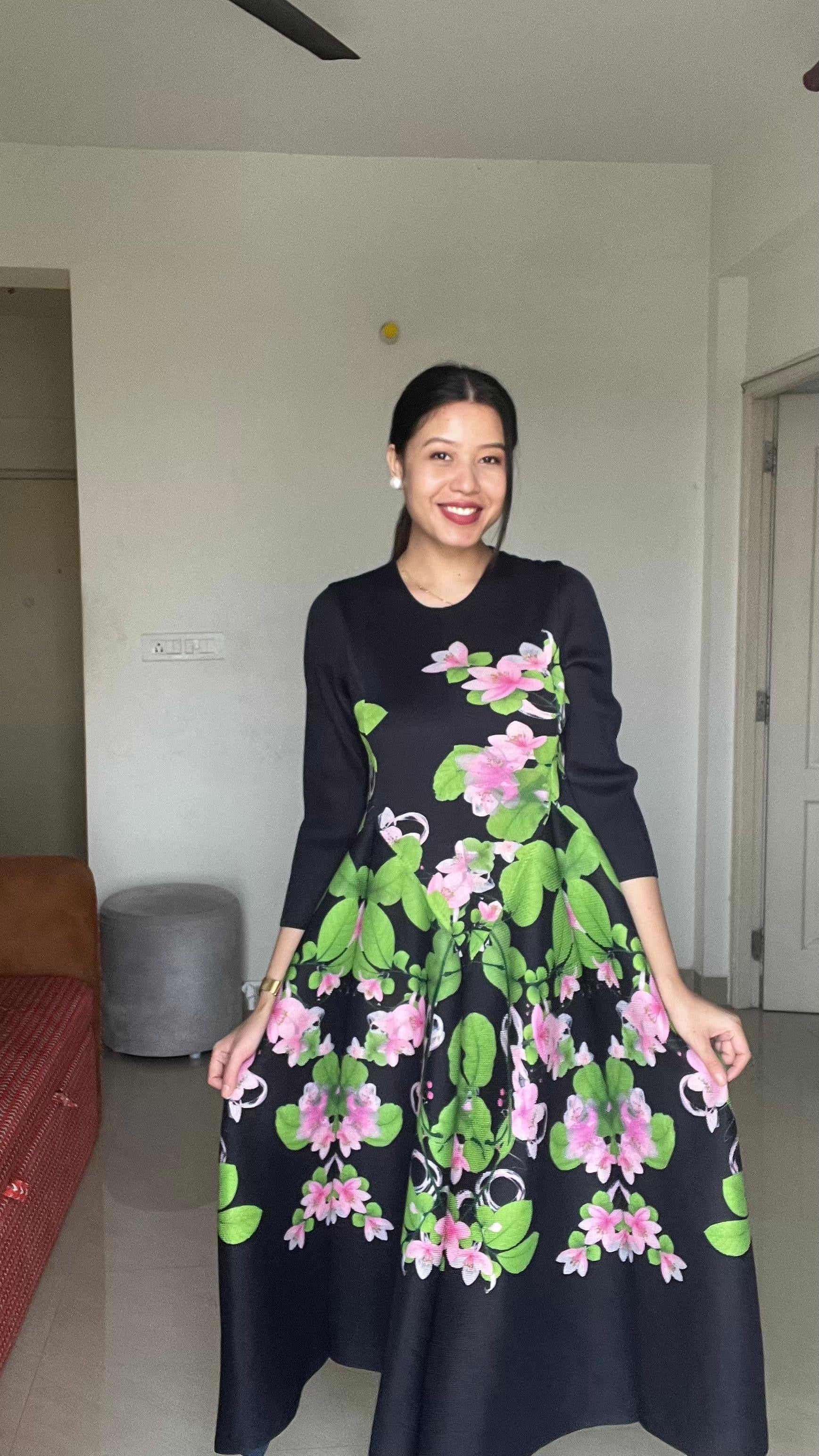 LUNARA Floral Flow Dress