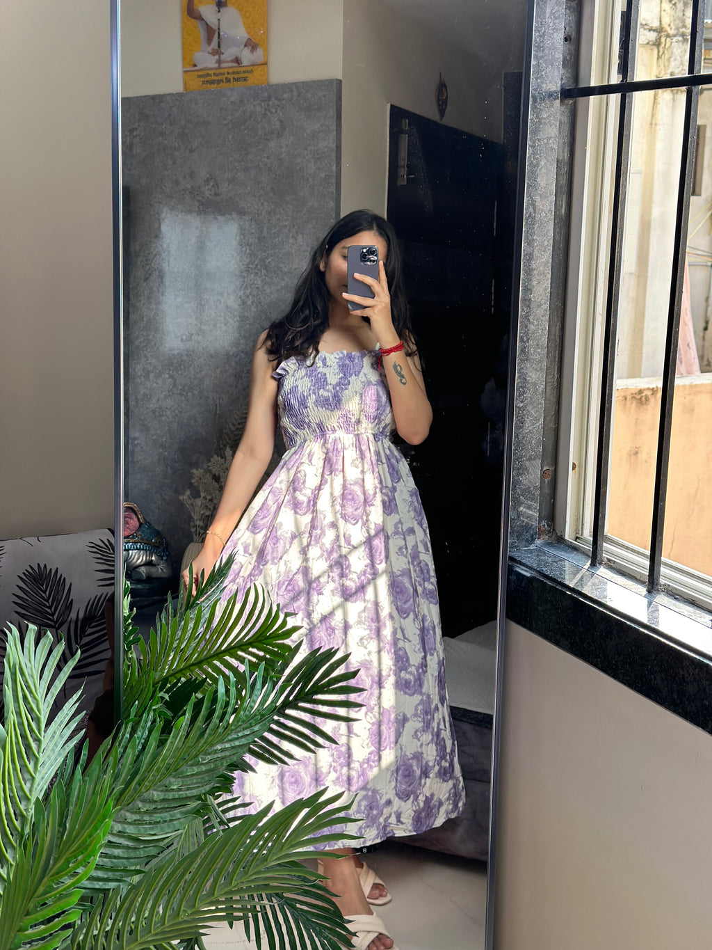 FLORAL PRINTED SMOCKED DRESS