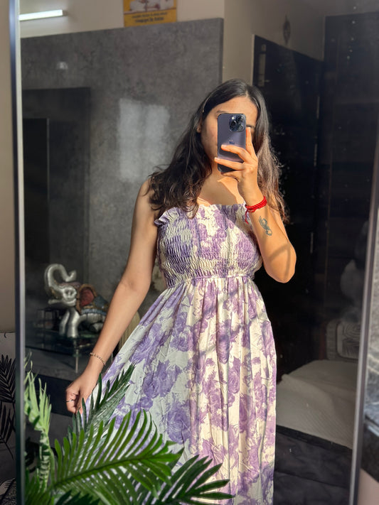 FLORAL PRINTED SMOCKED DRESS