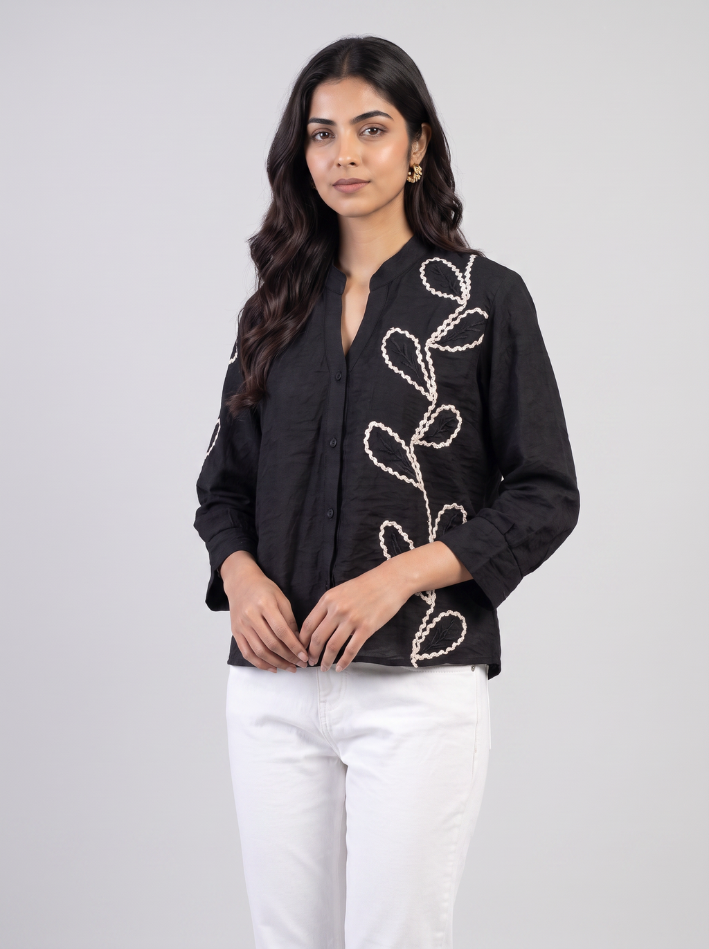Embroidered Mandari shirt