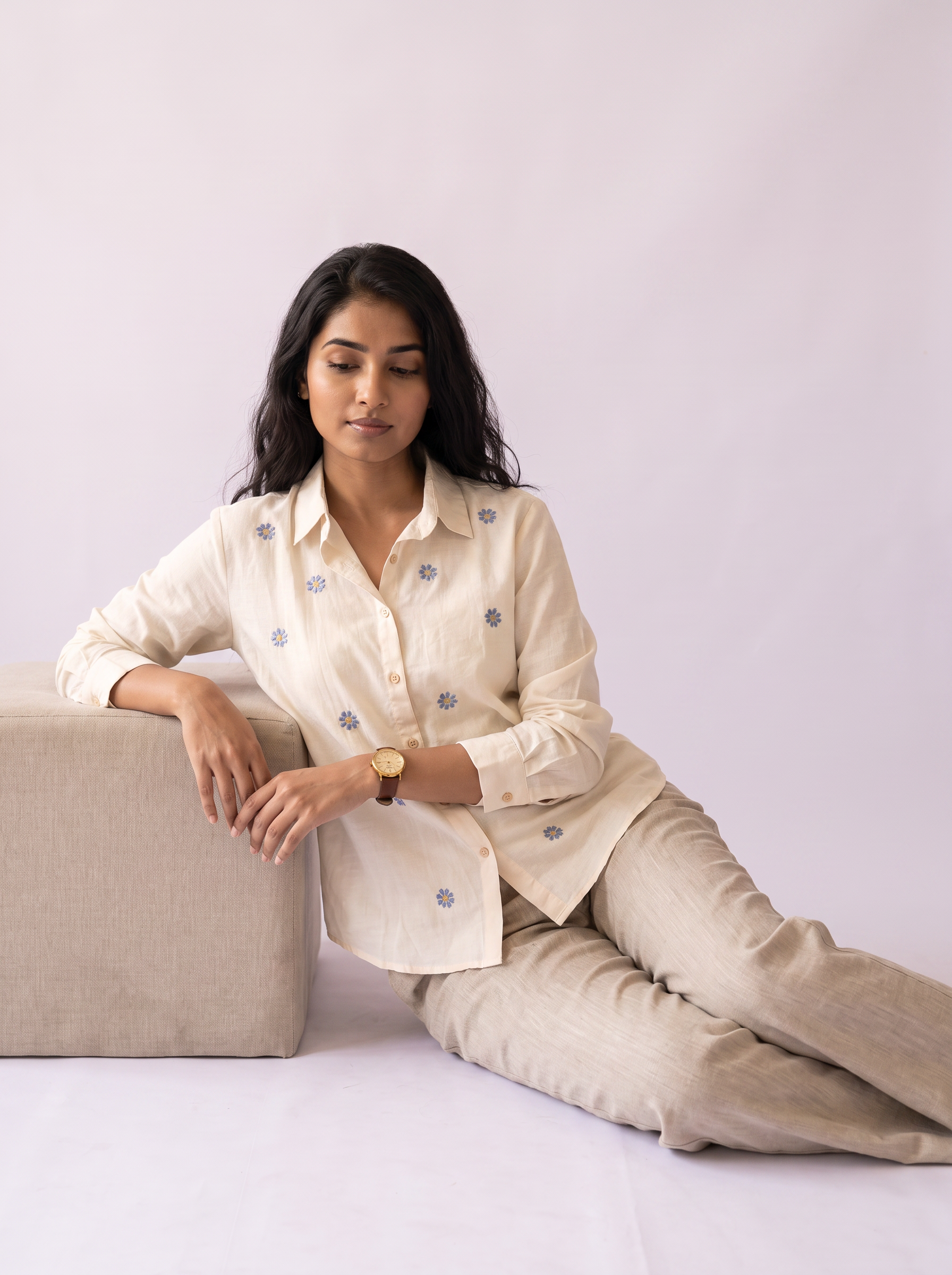 Floral embroidered cotton shirt